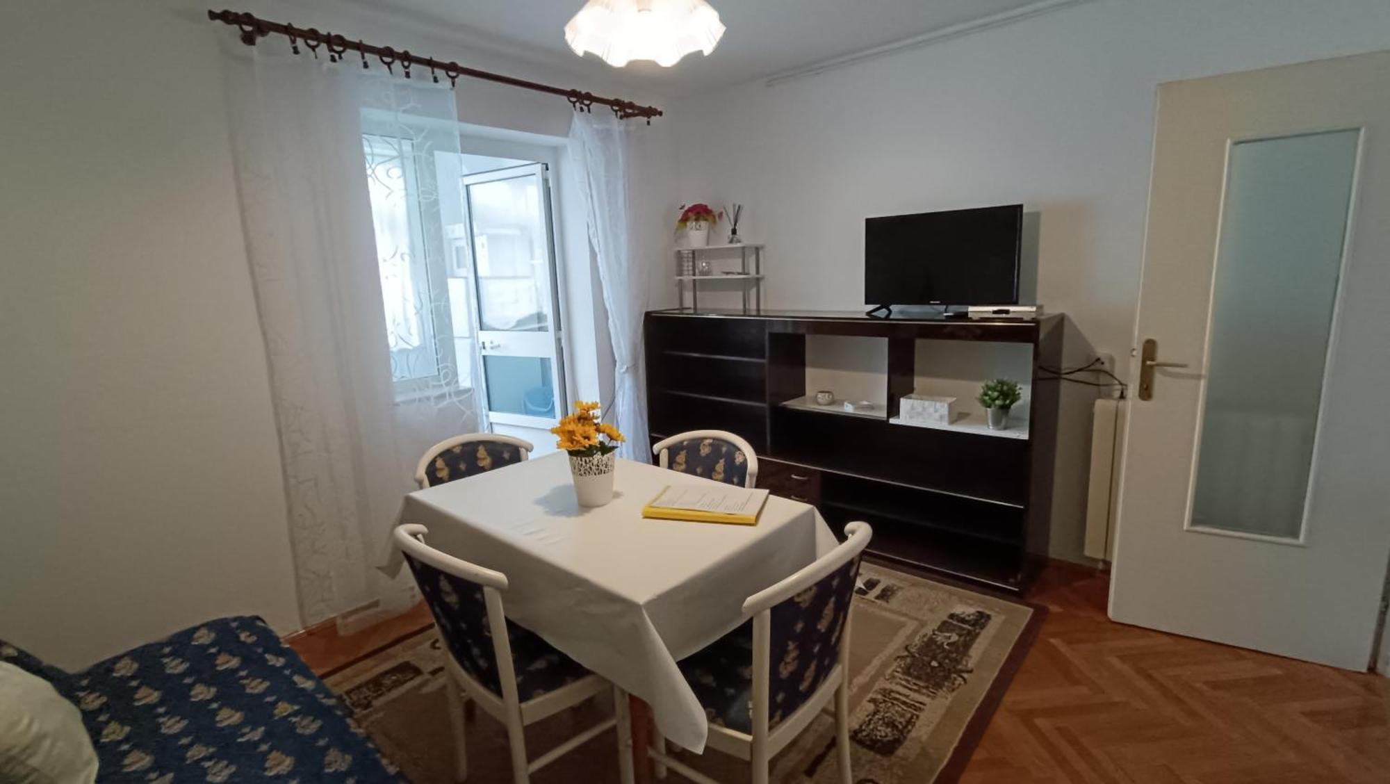 Apartments Gabriela โปเรช ภายนอก รูปภาพ