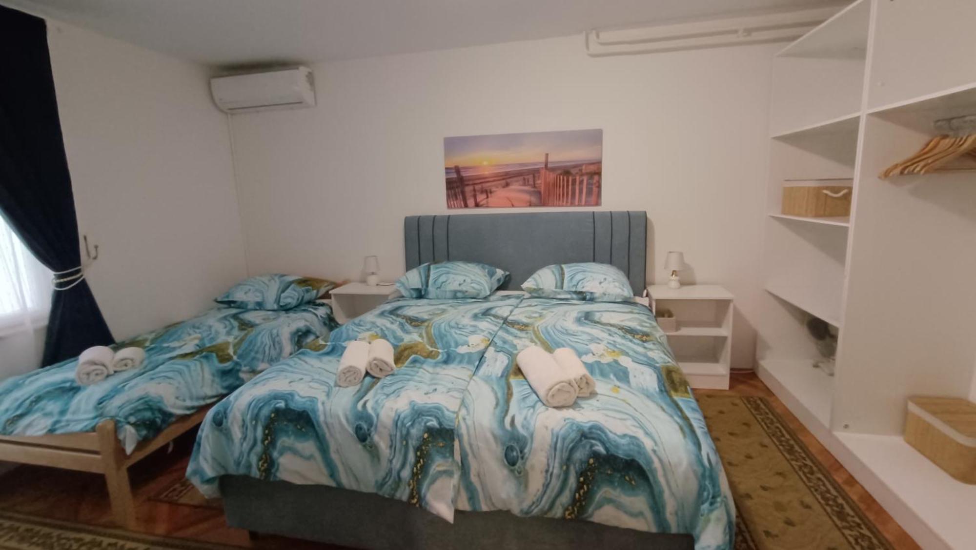 Apartments Gabriela โปเรช ภายนอก รูปภาพ