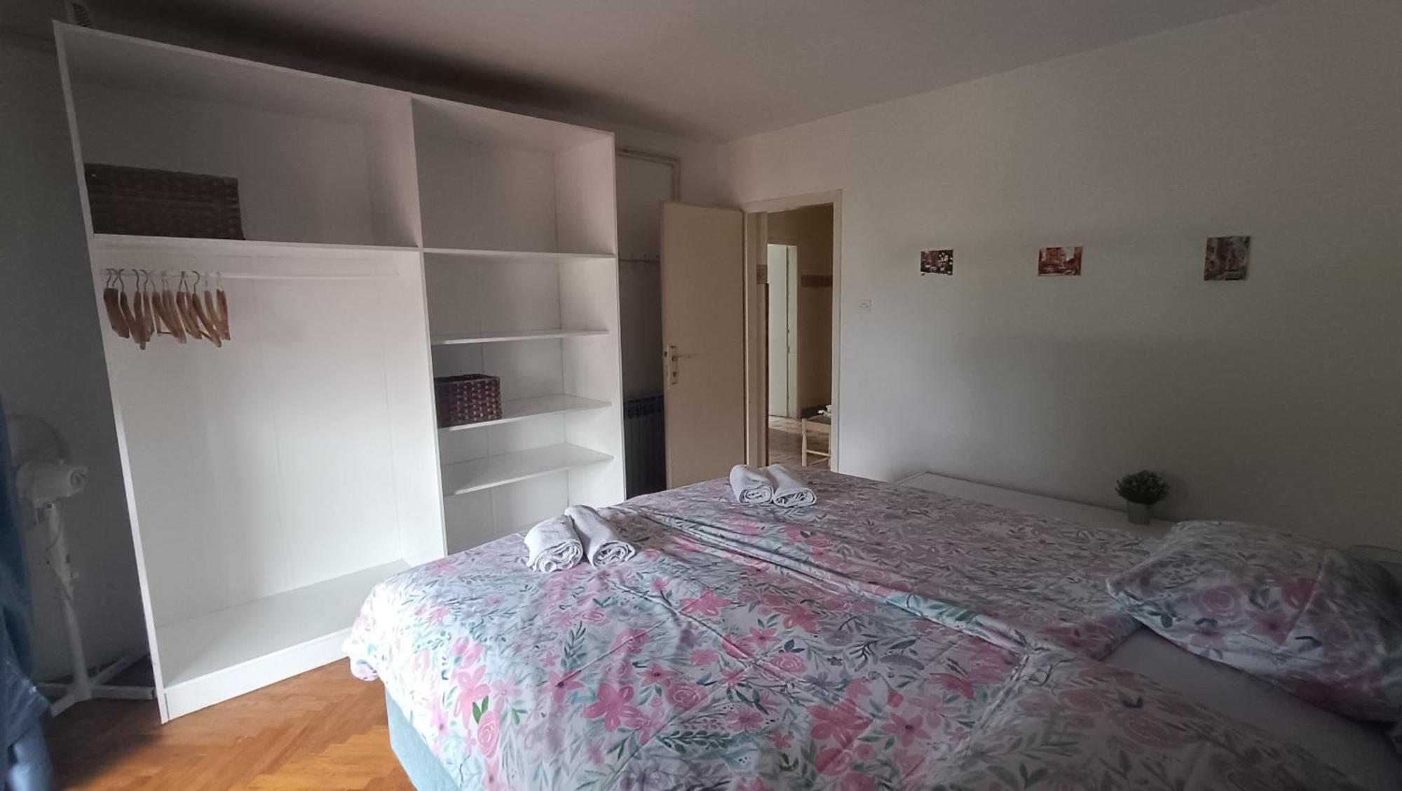 Apartments Gabriela โปเรช ภายนอก รูปภาพ